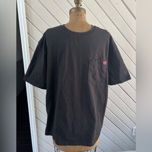 NWT Wrangler Workwear Men’s Black XL Short Sleeve Shirt